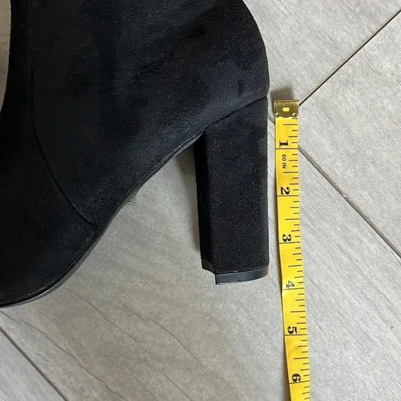 NWOT Faux Suede Knee High Boots, Size 5 - Picture 6 of 8